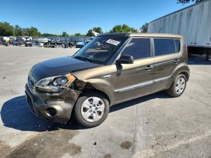 Kia Soul 1.6L 4 2013
