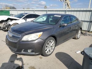 Chevrolet Malibu 2LT 2.5L 4 2013