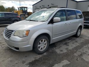 Chrysler Town & Country TOURING 3.8L 6 2010