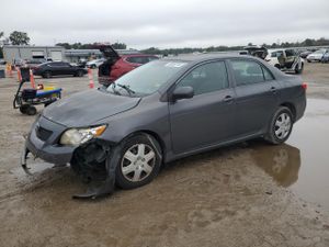 Toyota Corolla BASE 1.8L 4 2010