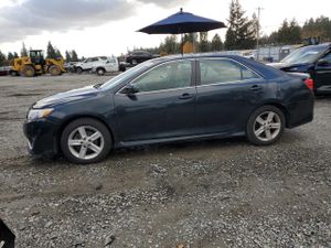 Toyota Camry BASE 2.5L 4 2012