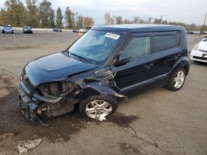 Kia Soul + 2.0L 4 2011