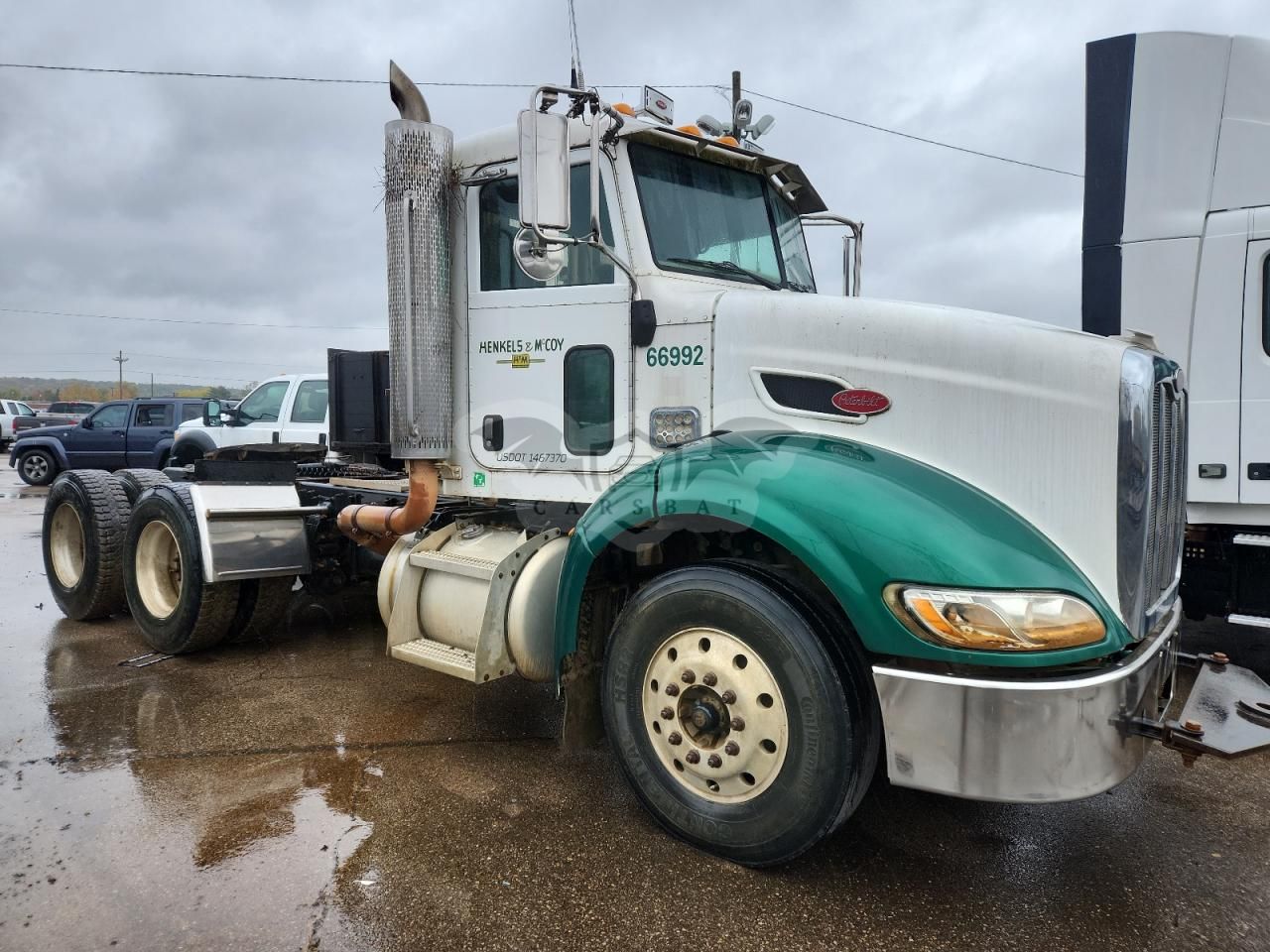 Peterbilt 384 10.8L 6 2009
