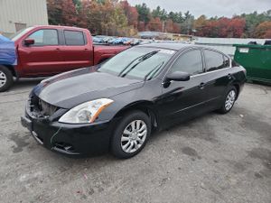 Nissan Altima BASE 2.5L 4 2012