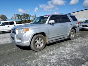 Toyota 4Runner SR5 4.0L 6 2013