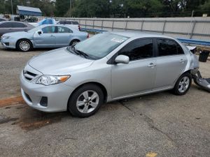 Toyota Corolla BASE 1.8L 4 2011