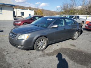 Toyota Avalon XL 3.5L 6 2006