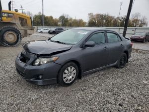 Toyota Corolla BASE 1.8L 4 2010