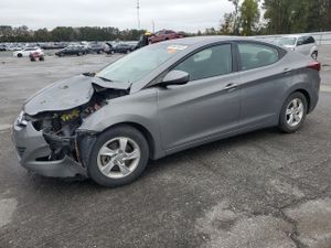Hyundai Elantra SE 1.8L 4 2014