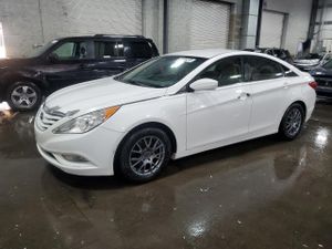 Hyundai Sonata GLS 2.4L 4 2013