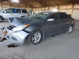 Hyundai Sonata GLS 2.4L 4 2013