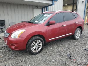 Nissan Rogue S 2.5L 4 2013