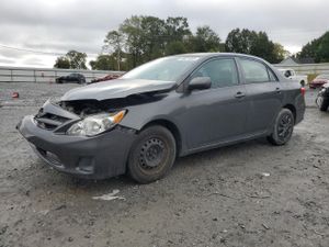 Toyota Corolla BASE 1.8L 4 2013