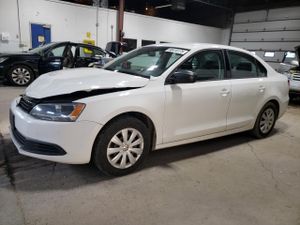 Volkswagen Jetta BASE 2.0L 4 2014