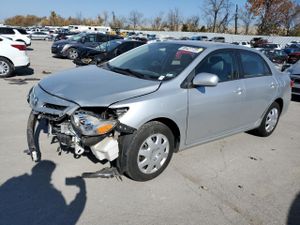 Toyota Corolla BASE 1.8L 4 2011