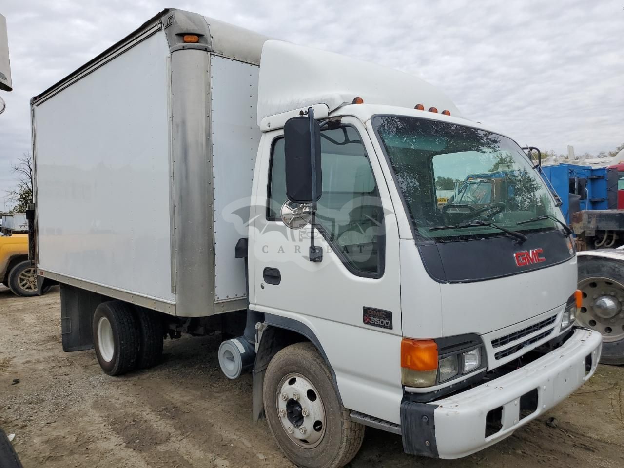 GMC W-series W35042 5.7L 8 2002