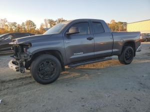 Toyota Tundra DOUBLE CAB SR 5.7L 8 2015