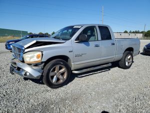 Dodge RAM ST 5.7L 8 2006