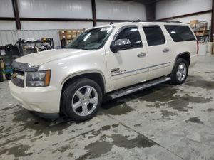 Chevrolet Suburban C1500 LTZ 5.3L 8 2012
