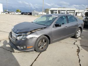 Ford Fusion SE 2.5L 4 2011