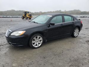 Chrysler 200 LX 2.4L 4 2013