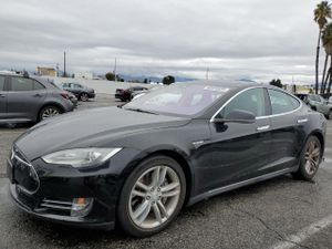 Tesla Model S 2014