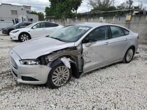 Ford Fusion SE HYBRID 2.0L 4 2014