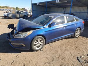 Hyundai Sonata SE 2.4L 4 2015