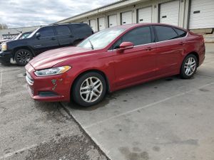 Ford Fusion SE 2.5L 4 2014