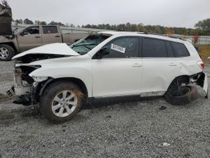 Toyota Highlander BASE 3.5L 6 2013