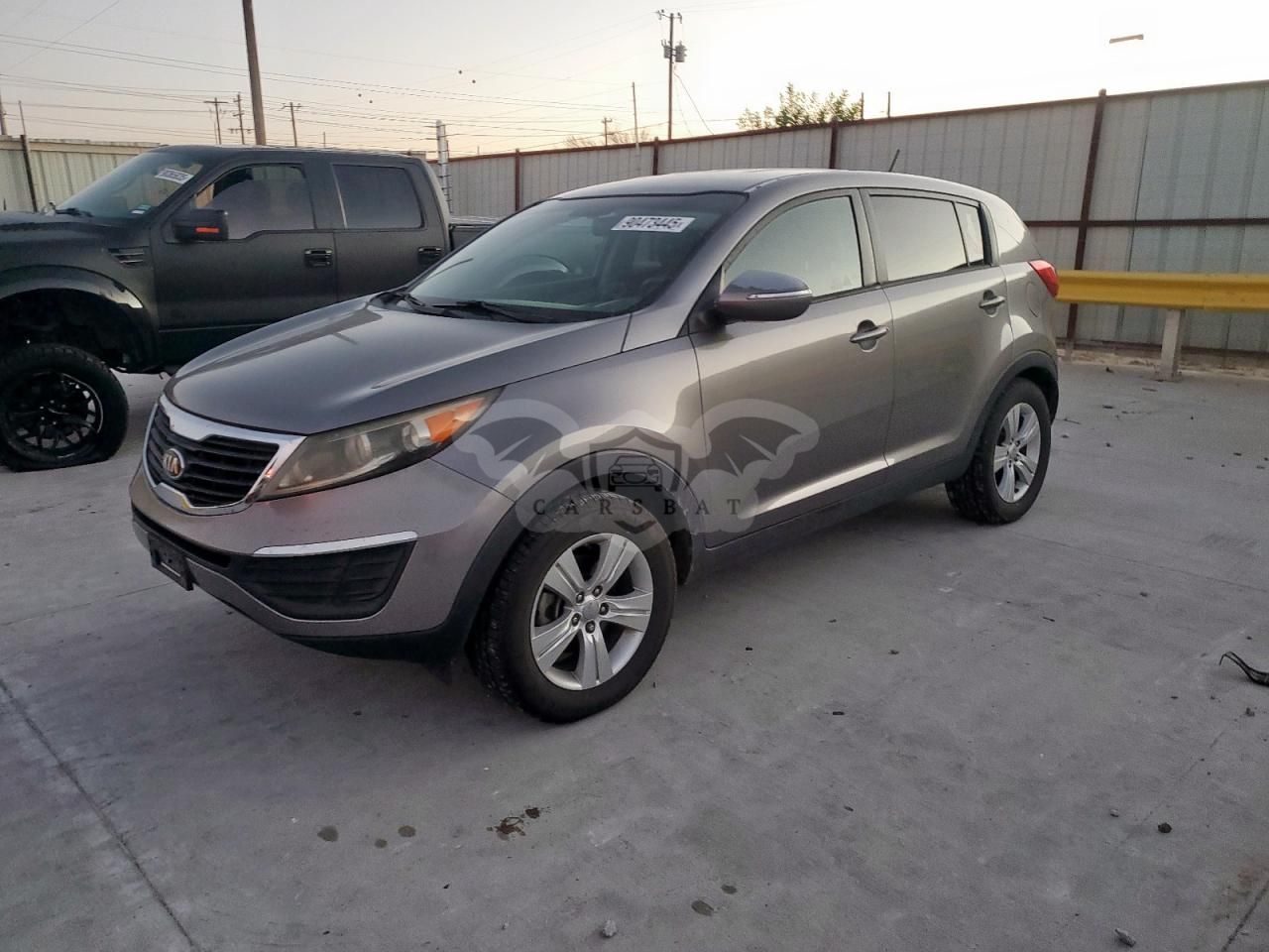 Kia Spectra BASE 2.4L 4 2013