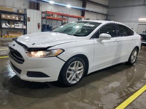 Ford Fusion SE 2.5L 4 2013