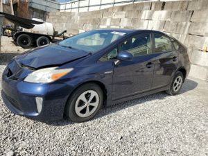 Toyota Prius 1.8L 4 2013