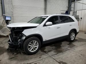 Kia Sorento LX 2.4L 4 2015