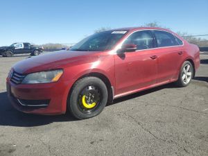 Volkswagen Passat SE 1.8L 4 2015