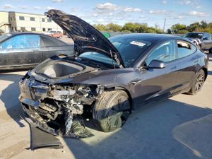 Tesla Model 3 2025