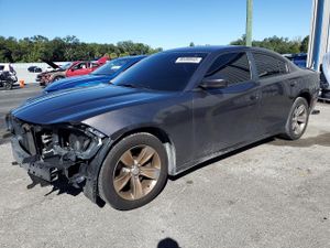 Dodge Challenger SE 3.6L 6 2015