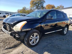 Nissan Rogue S 2.5L 4 2013
