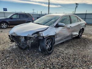 Toyota Camry LE 2.5L 4 2015