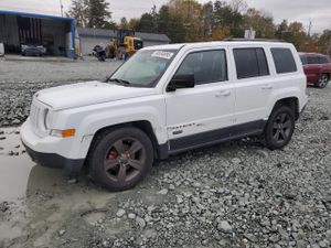 Jeep Patriot SPORT 2.4L 4 2016