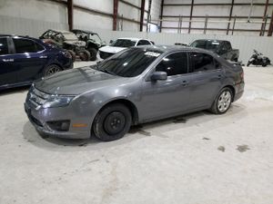 Ford Fusion SE 2.5L 4 2010