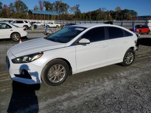 Hyundai Sonata SE 2.4L 4 2019