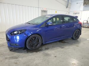 Ford Focus ST 2.0L 4 2014
