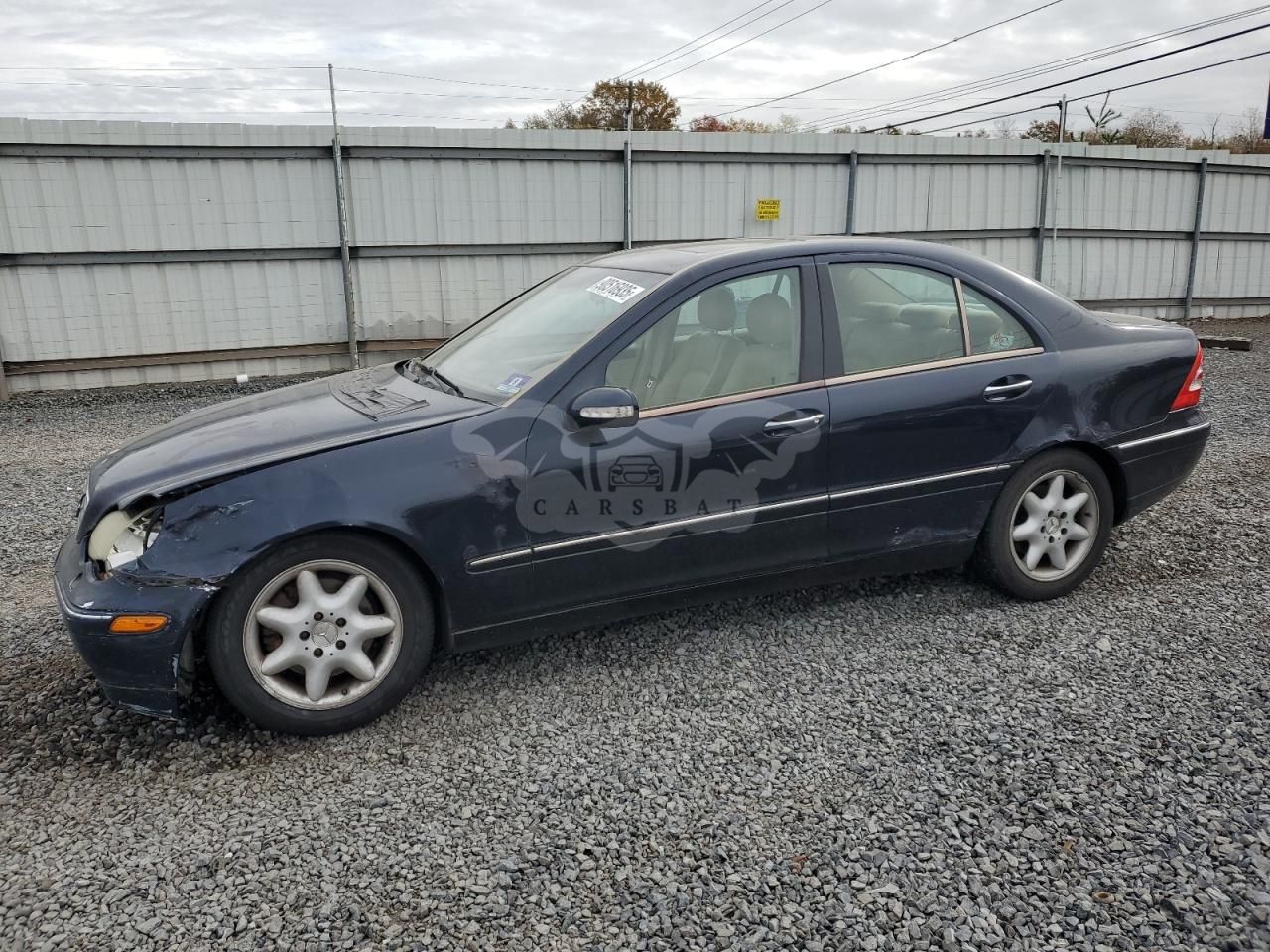 Mercedes-Benz 240 240 4MATIC 2.6L 6 2003