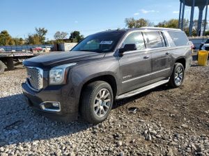 GMC Yukon DENALI 6.2L 8 2015