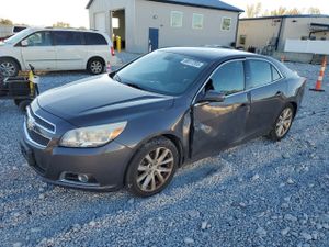 Chevrolet Malibu 2LT 2.5L 4 2013