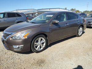 Nissan Altima 2.5 2.5L 4 2015