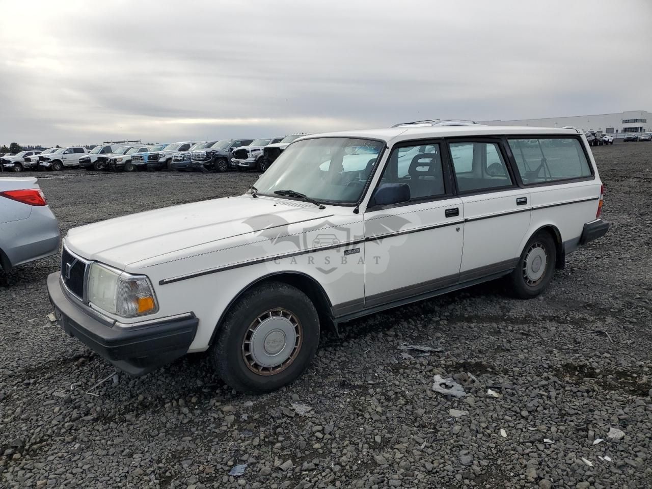 Volvo 245 DL 2.3L 4 1988
