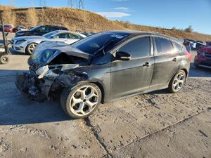 Ford Focus ST 2.0L 4 2014