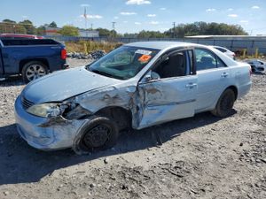 Toyota Camry LE 2.4L 4 2005